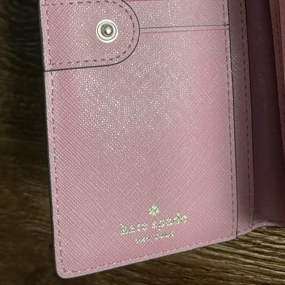 Kate Spade Stacy Laurel Way Au Naturel Medium Wallet